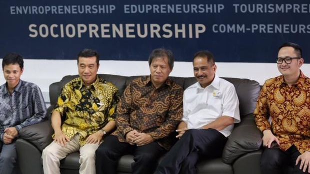 Menpar Dorong Manufacturing Tourism di Cikarang